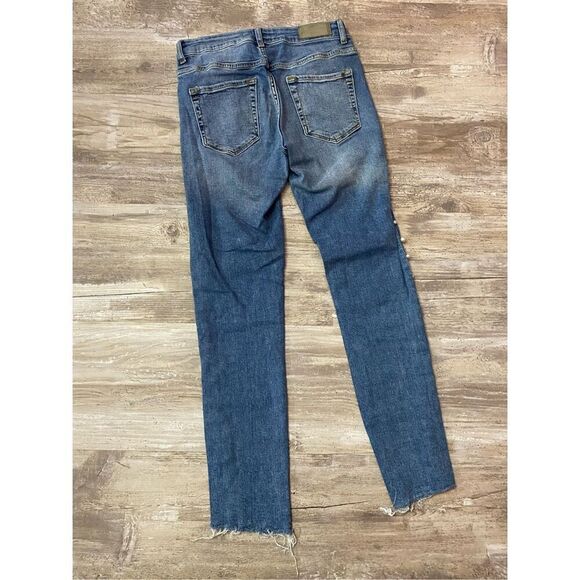 Zara Mid Rise Skinny Blue Jeans With Pearls Raw Hem Women’s Sz 4 - Picture 4 of 7